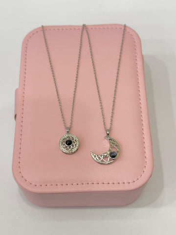 2PCS Couple Necklaces 100 Languages Sun And Moon Magnetic Pendant Love Memory Mzea